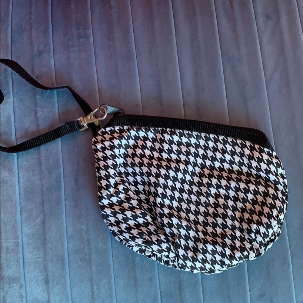 NWOT 31 change purse - Picture 3 of 4